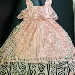 Girls dress